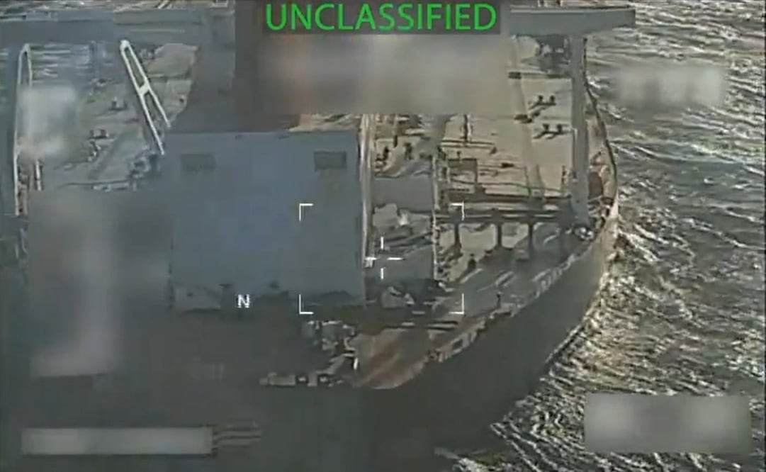 Captura de video tomada de la cuenta en X @AGPamBondi de la fiscal general de EE.UU. Pamela Bondi. Estados Unidos incautó el martes un petrolero frente a las costas de Venezuela en un espectacular macrooperativo militar que marca un nuevo episodio en la escalada de tensión entre Washington y Caracas. Foto: EFE