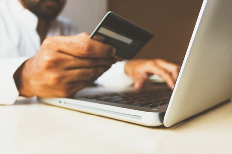 Todo lo que debes saber antes de comprar un auto en internet