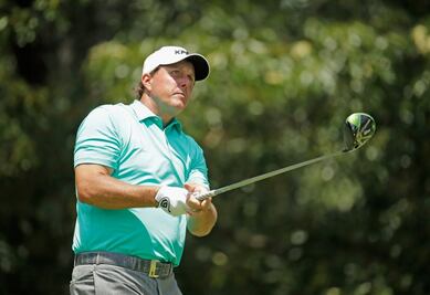 Golfista hace subasta por una buena causa 