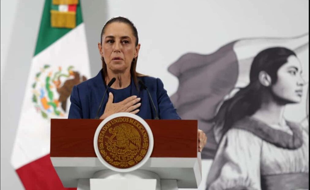 Al anunciar que se enviará este miércoles la iniciativa de las Reformas a la Ley de Aguas Nacionales, que incluye penas para combatir el robo de agua y mercado negro con  1 a 10 años de prisión, la presidenta Claudia Sheinbaum Pardo comentó que es un buen anunció para celebrar su primer año de gobierno. Foto: Carlos Mejía/EL UNIVERSAL