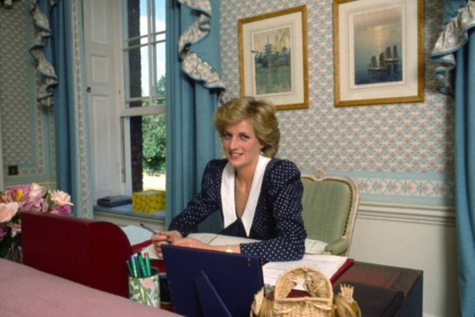 El vestido preferido de la princesa Diana está de regreso para esta temporada 