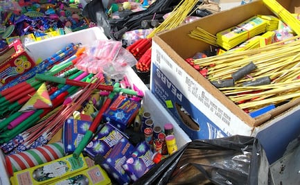 Investigan incendio de vehículo en colonia Felipe Ángeles en Culiacán; posible causa, pirotecnia