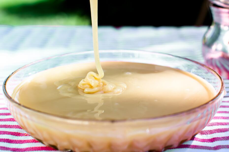 60 g de leche condensada cubren 80% de la recomendación de ingesta al día de azúcar para adultos y 100% para niños. Foto: TheUjulala para Pixabay