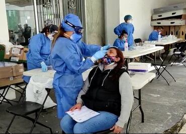 Familias completas acuden por pruebas rápidas Covid en Nezahualcóyotl