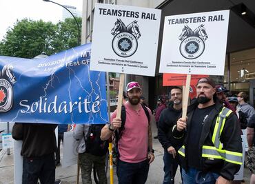 Gobierno de Canadá impone arbitraje para acabar con paro en su red ferroviaria