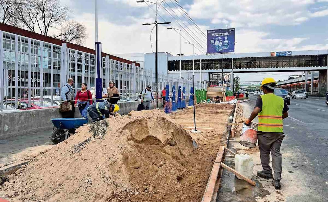 La ciclovía contará con confinamiento según el tramo y las características del entorno urbano, ya sea con jardinera o guarniciones. Foto: Osmar Alvarado / EL UNIVERSAL