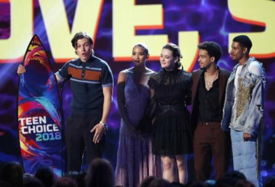 Reconocen la diversidad en los Teen Choice Awards