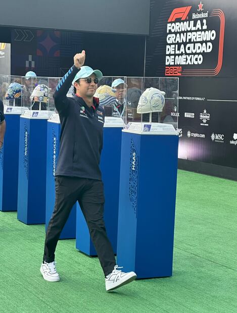 Así llegó "Checo" Pérez al Autódromo Hermanos Rodríguez, previo a la carrera del Gran Premio de México - Foto: Jorge García Maldonado/EL UNIVERSAL