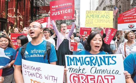 Centenar de empresas de EU piden alivio migratorio para “dreamers”