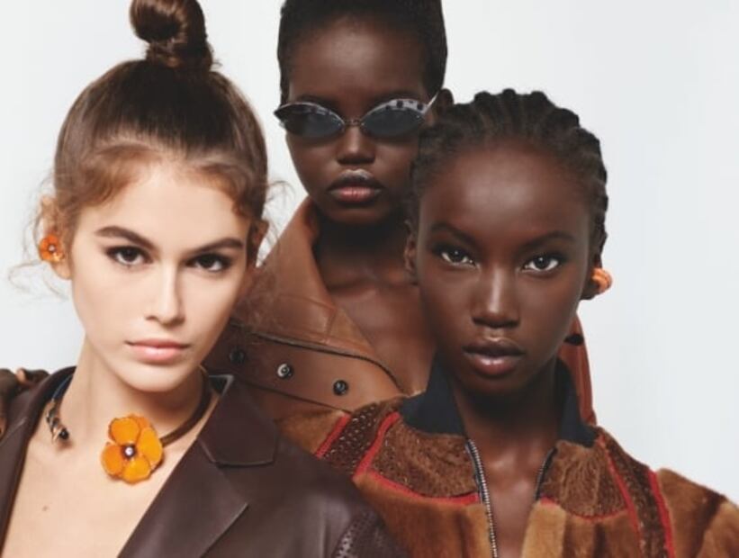 Revelan las últimas fotos de Karl Lagerfeld para Fendi