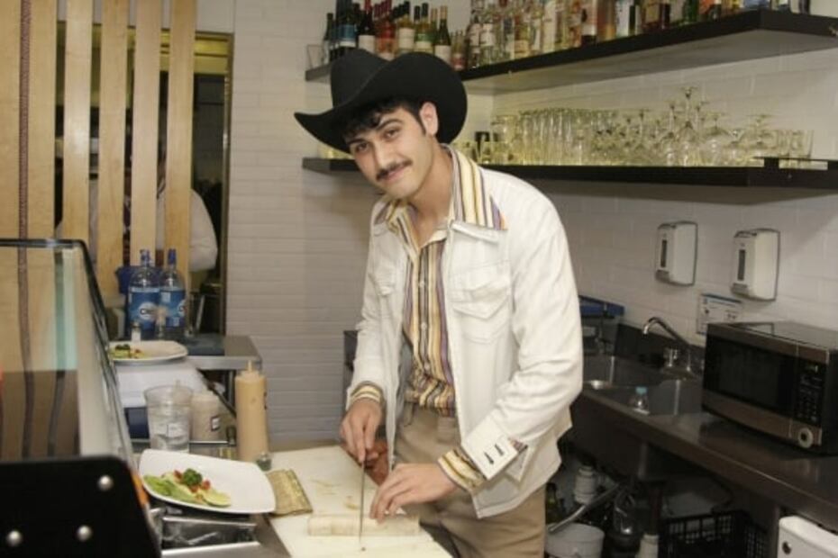 Alejandro Speitzer, de inocente Marcelino a oscuro seductor