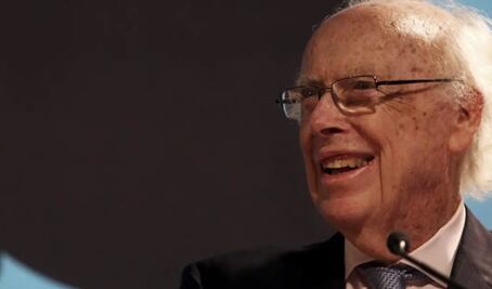 James Watson, figura clave en el hallazgo de la estructura del ADN, fallece a los 96 años
