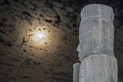 Atlantes de Tula, testigos de la Superluna azul