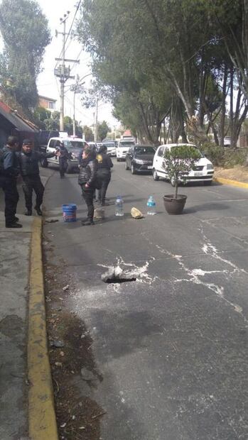 Aparece socavón de 70 cm en Tecamachalco