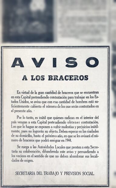 Advertencia de la Secretaría de Trabajo para que campesinos no viajen al DF en busca de su pase de braceros. El primer centro de contratación estuvo en el Estadio Nacional de la colonia Roma y después se trasladó a la Ciudadela; hubo centros en Guadalajara, Irapuato y Empalme, Sonora. Foto: Hemeroteca EL UNIVERSAL.