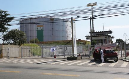Petrobras recorta planes de inversión a cinco años