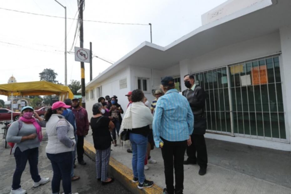 Habitantes de San Mateo Otzacatipan rechazan que ayuntamiento opere centros de salud