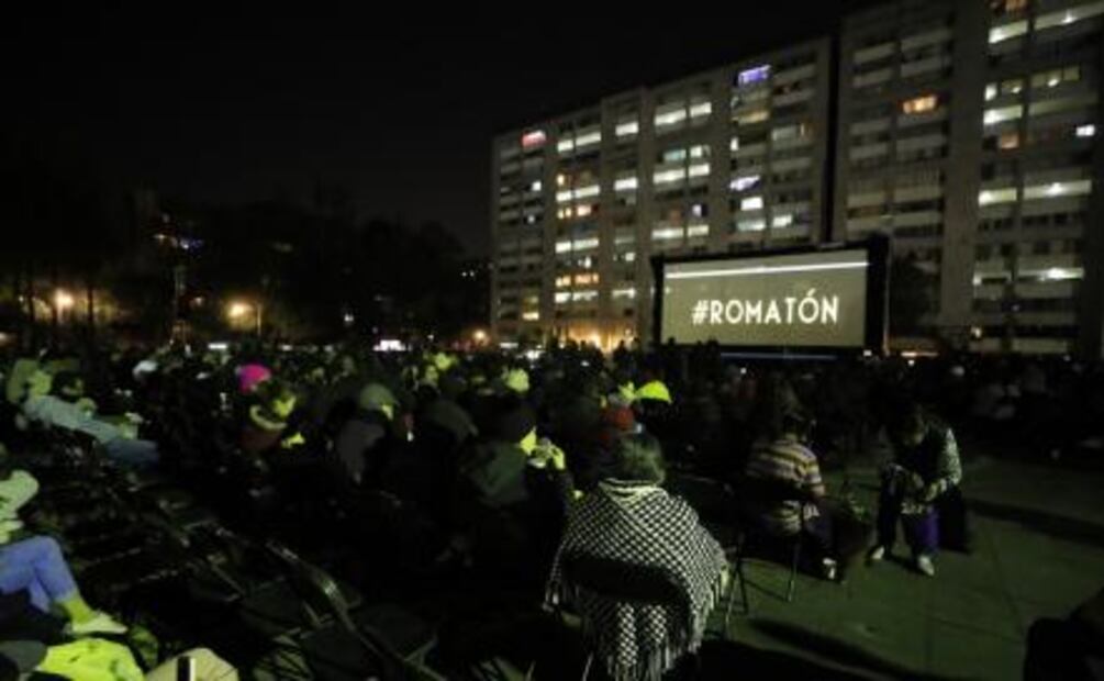 Cierra "Romatón" en la Plaza de las Tres Culturas