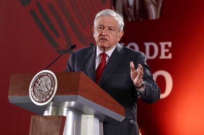 Llama AMLO a población de Santa Rosa de Lima a no proteger a delincuentes
