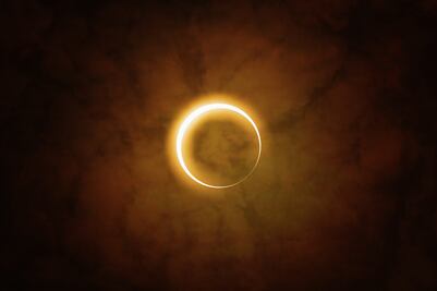 ¿Cómo ver el eclipse solar anular y evita daño irreversible a tu vista?