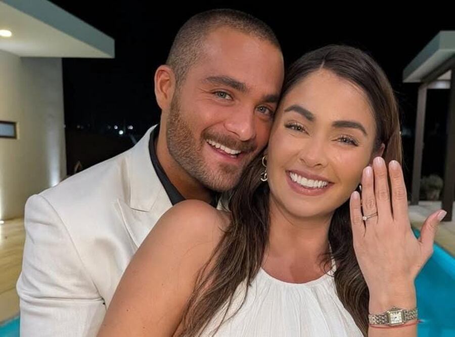 Claudia Martín y Carlos Said llevan su amor a otro nivel y se comprometen.