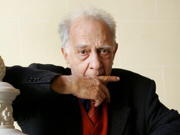 Son 15 mil libros de Sergio Pitol que se van a la UV