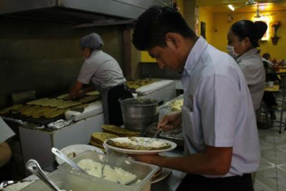 Carmelita, la mujer que sin saber hacer tortillas inventó el huarache