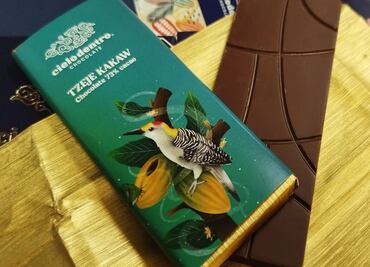 Este chocolate es elaborado con ayuda de un pájaro carpintero