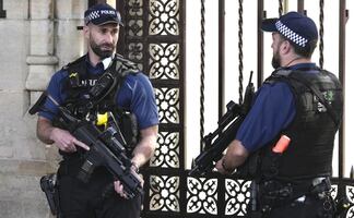 Reportan apuñalamiento de 4 personas en Londres; hay una sospechosa detenida