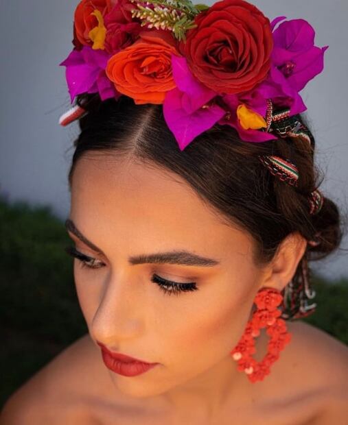 Peinados ideales para lucir hermosa en las fiestas patrias