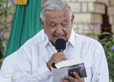 Con poema de Amado Nervo, AMLO se despide de Nayarit, rumbo a su jubilación