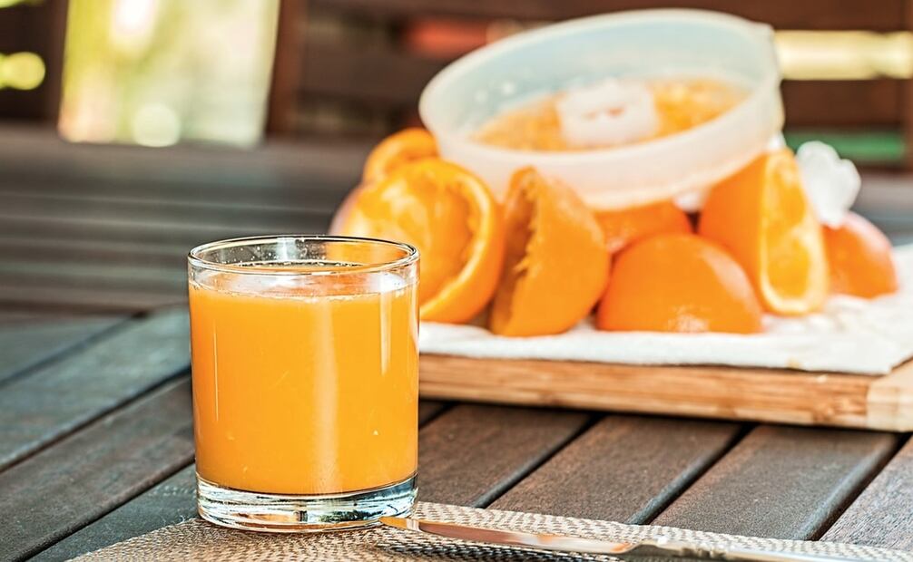 Esta fruta ayuda a normalizar los niveles altos de colesterol en sangre debido a la presencia de pectina. Foto: Pixabay