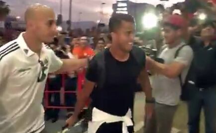 Reciben a "Gio" con gritos de "borracho" en Torreón 