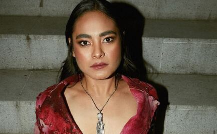 Mabel Cadena impacta con su look en los Premios Metro 2022