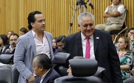 Entre reclamos, Somos México y PAZ toman protesta ante el INE como nuevos partidos políticos; piden fortalecer instituciones