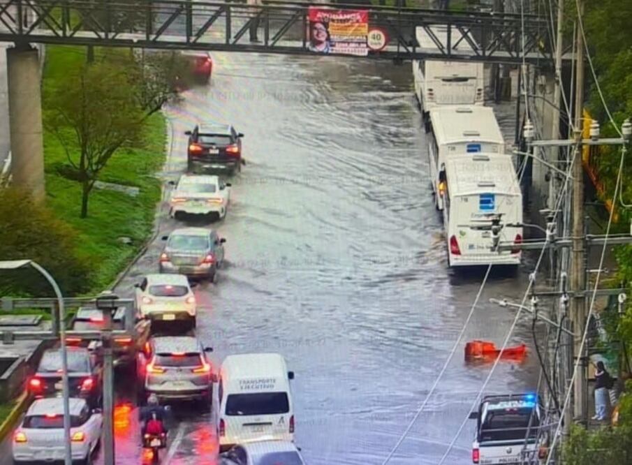 Las lluvias han ocasionado encharcamientos en la alcaldía Tlalpan. (Foto: especial)