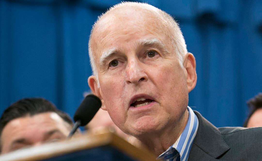 El gobernador de California, Jerry Brown (Foto: AP)