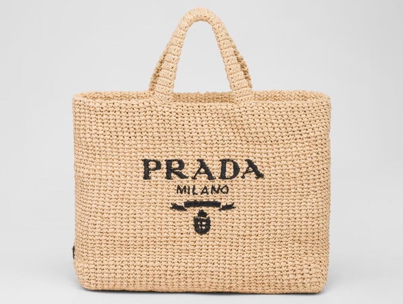 Tote bag de rafia. Fuente: Prada