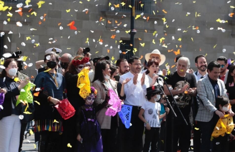 Inicia el Desfile Internacional del Día de Muertos en la CDMX