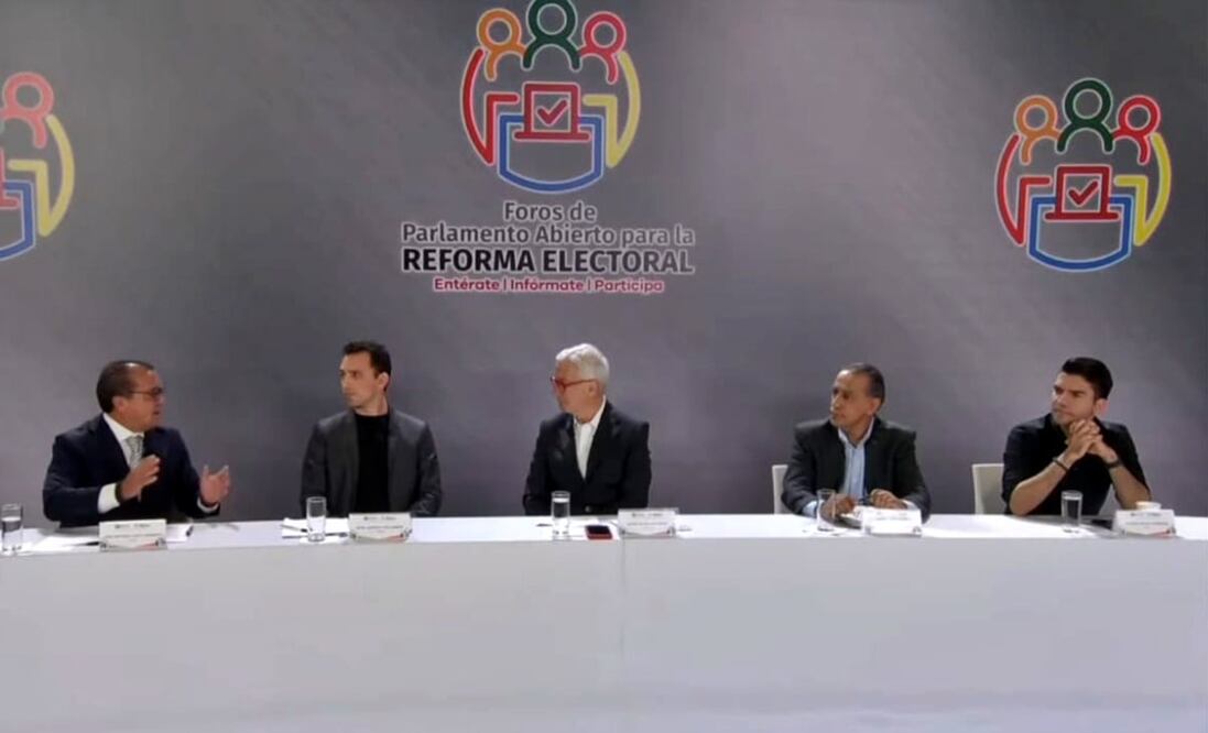 Foro 6 del Parlamento Abierto de la Reforma Electoral “Comunicación, medios digitales y redes sociales”. Foto: especial