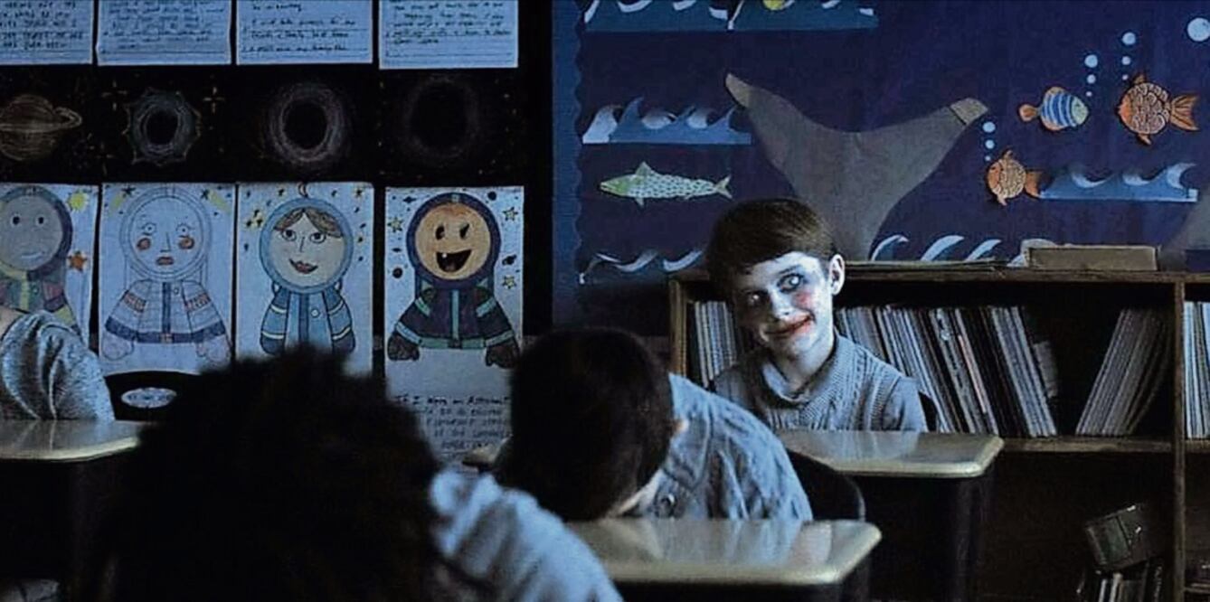 En el pueblo de Maybrook, 17 niños se van de sus casas. Foto: Warner Bros.