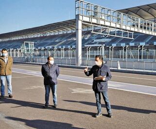 Habilitan autódromo para atender a pacientes 