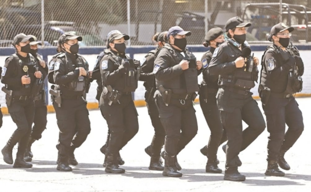 Ateneas se preparan para la marcha del 8M