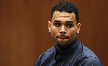 Arrestan a Chris Brown por agresión con arma mortal