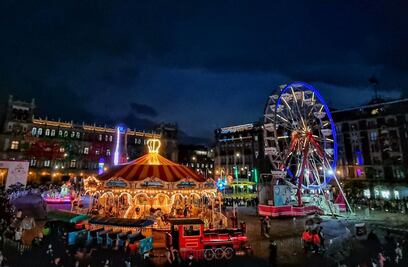 Sheinbaum inaugura Verbena Navideña en el Zócalo