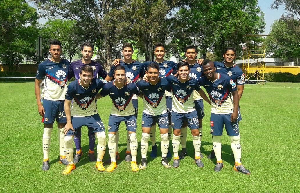 Darwin Quintero juega con la Sub-20 en América