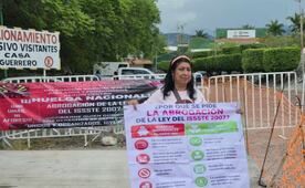 Ceteg logra acuerdos con SEP tras reunión de seis horas; maestros regresarán a clases en Guerrero
