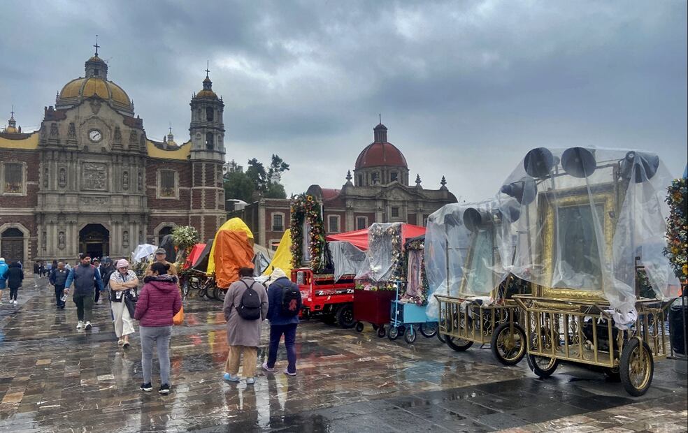 Más de 50 mil feligreses procedentes de la Arquidiócesis de Toluca, Estado de México, arribaron a la Basílica de Guadalupe. Foto: Juan Carlos Williams/EL UNIVERSAL