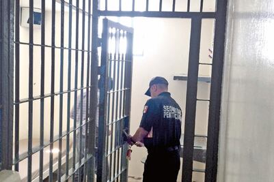 Reo fugado debe pagar costo de su recaptura