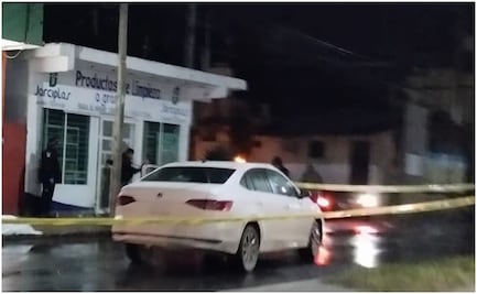 Asesinan a médico con arma punzocortante afuera de un bar en Huejutla, Hidalgo; enfermero resulta herido